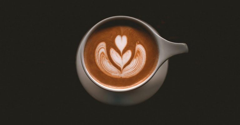 Opdag Uforglemmelige Smagsoplevelser: En Guide til at Vælge den Perfekte Kaffe til Kaffeentusiasten